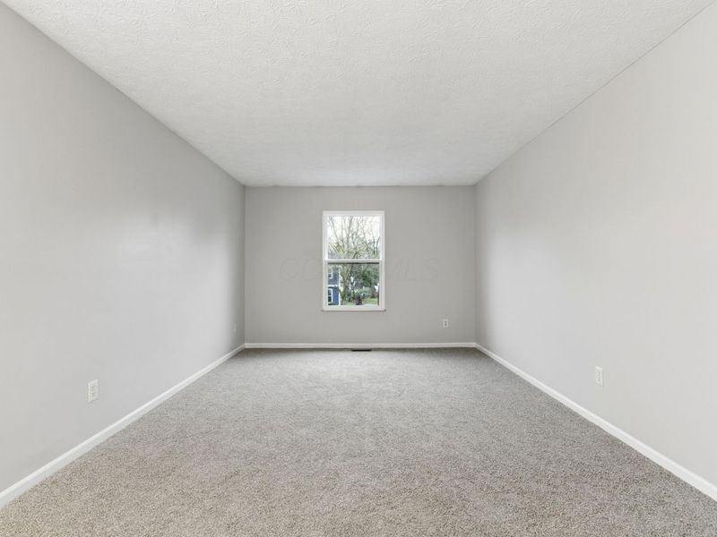 8105 Storrow Drive, Westerville, OH 43081 Photo 14