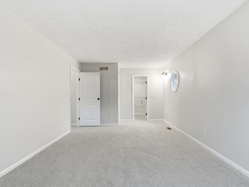 8105 Storrow Drive, Westerville, OH 43081 Photo 15