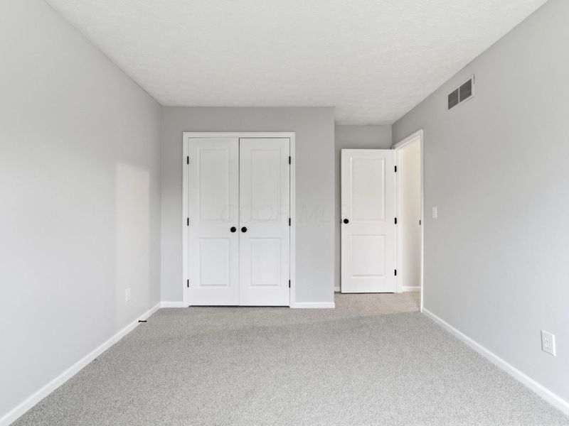 8105 Storrow Drive, Westerville, OH 43081 Photo 23