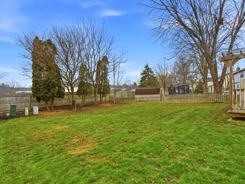 8105 Storrow Drive, Westerville, OH 43081 Photo 30