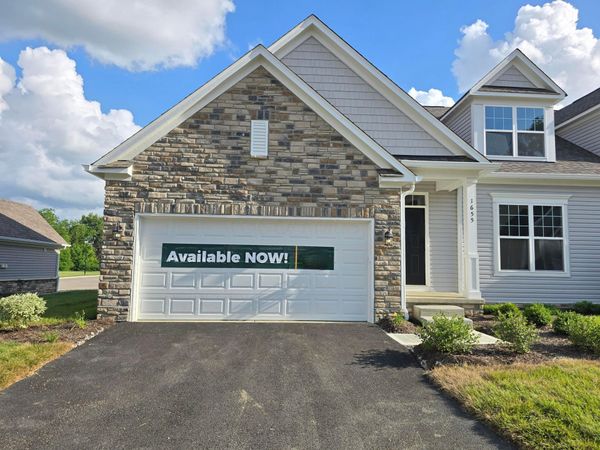 1655 Bookfield Lane, Grove City, OH 43123