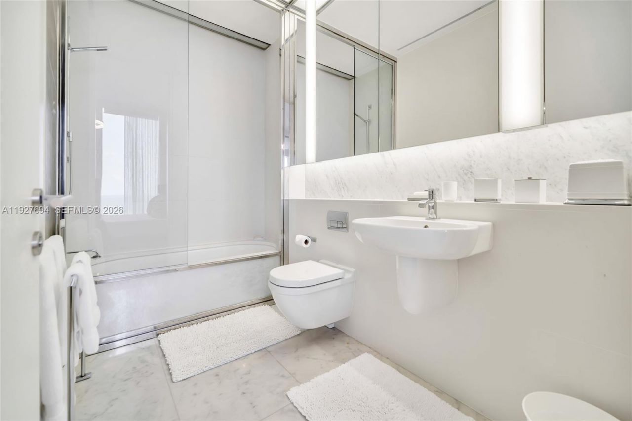 3315 Collins Avenue, Unit 10A, Miami Beach, FL 33140 Photo