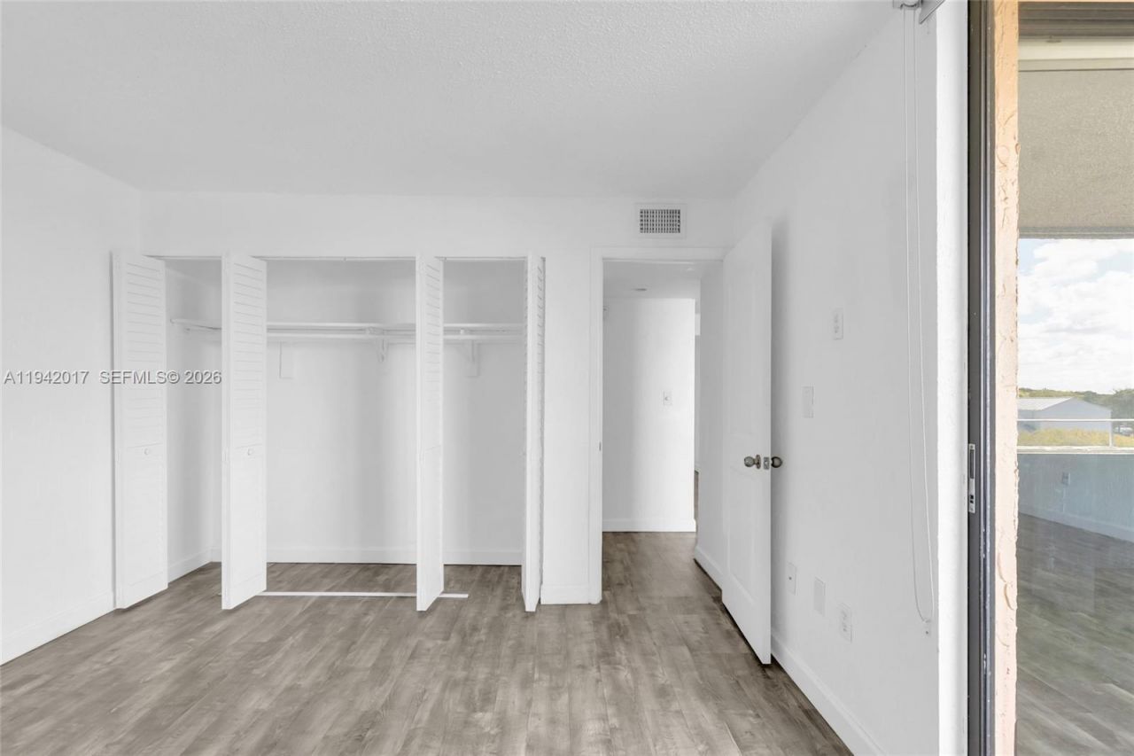 10400 SW 108 Ave, Unit A413, Miami, FL 33176 Photo