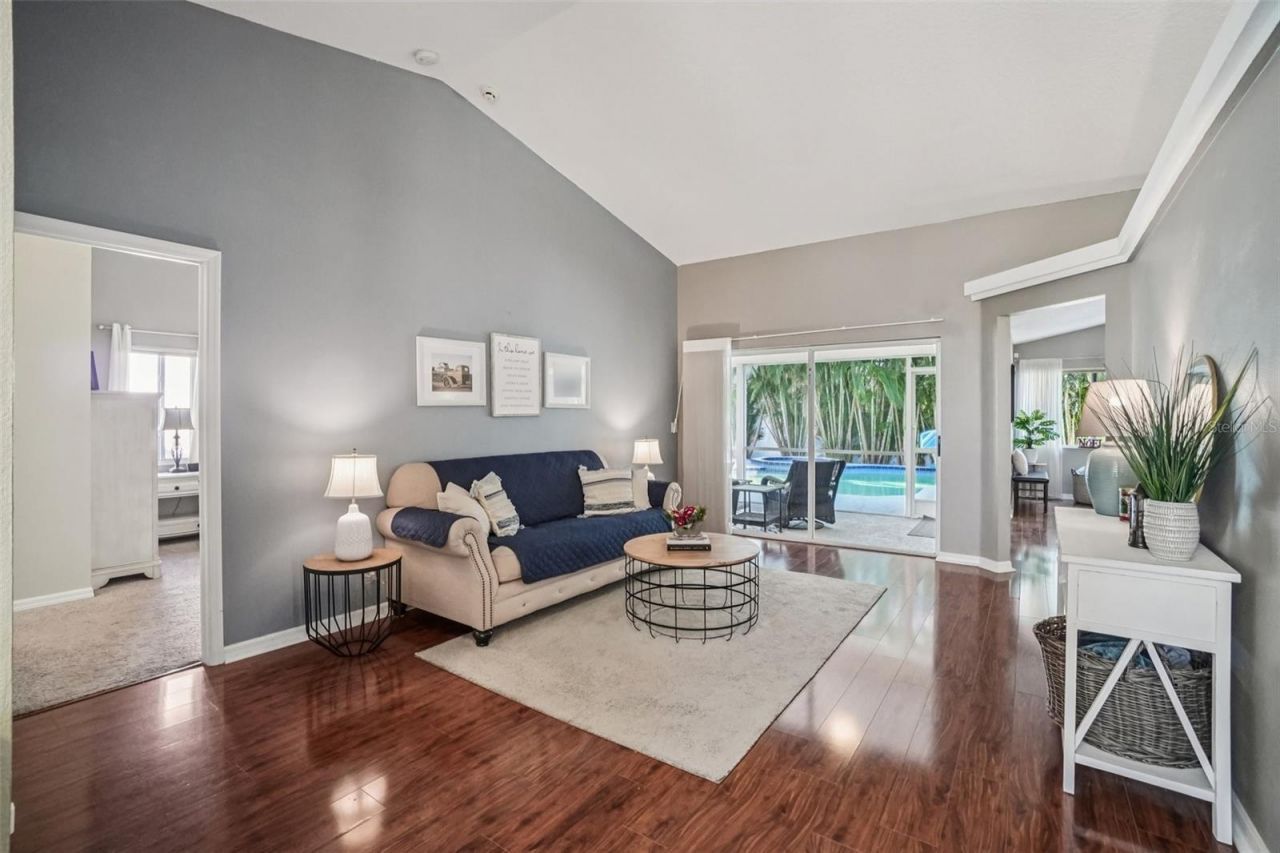 3132 Shoreline Drive, Clearwater, FL 33760 Photo