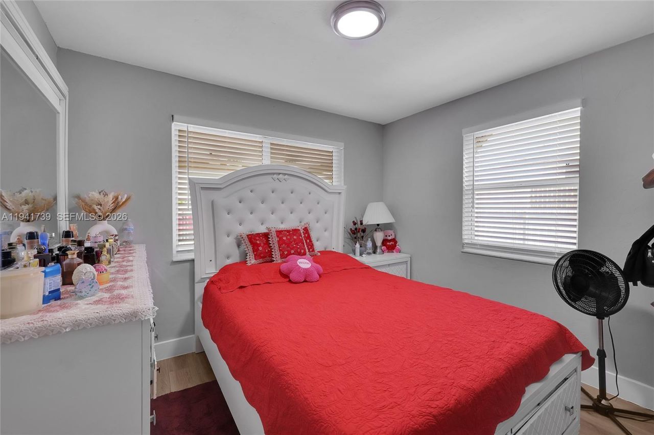 3520 SW 88th Pl, Unit 2, Miami, FL 33165 Photo