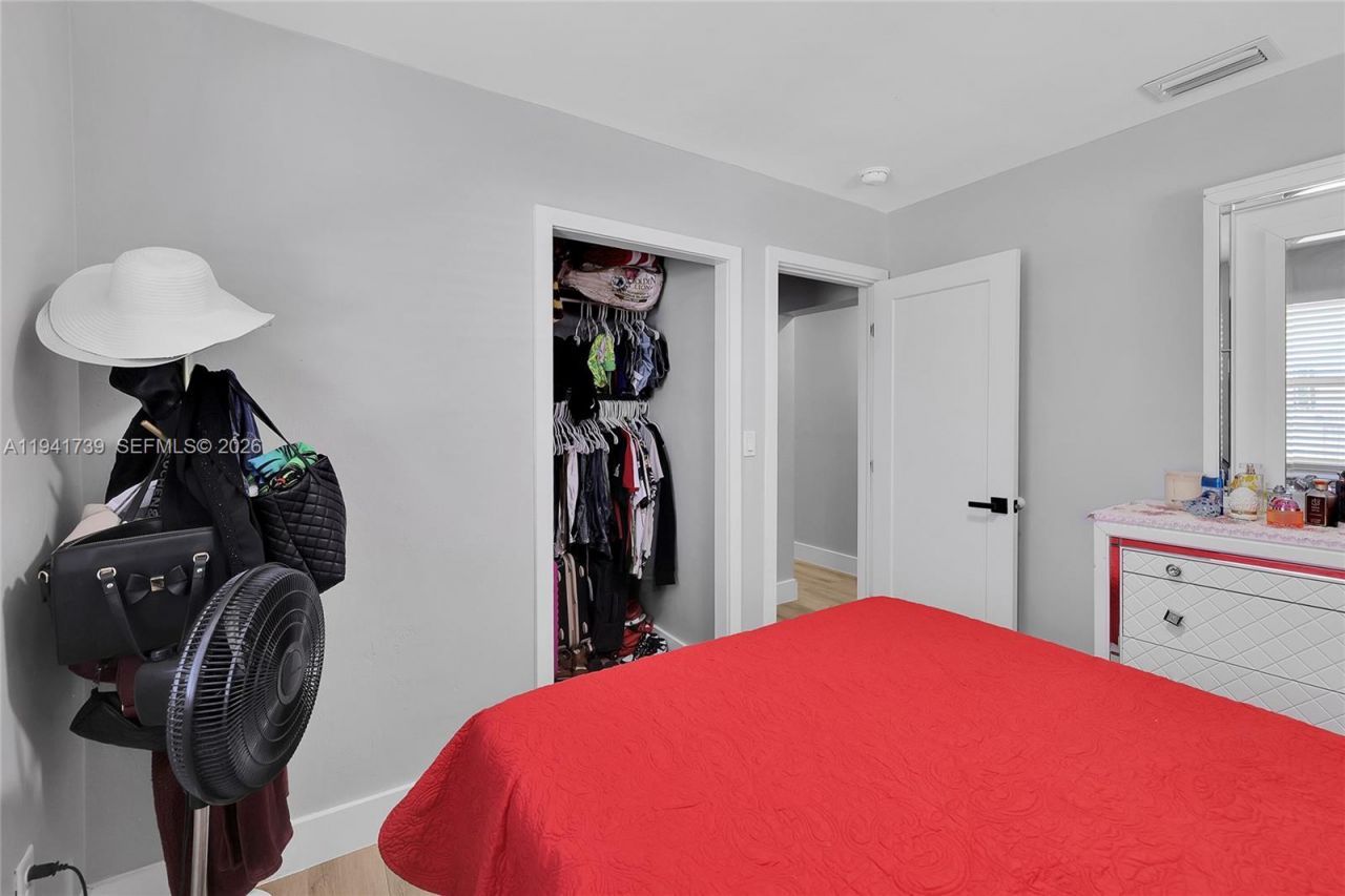 3520 SW 88th Pl, Unit 2, Miami, FL 33165 Photo