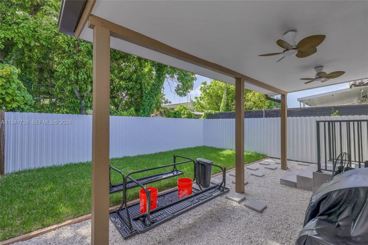 3520 SW 88th Pl, Unit 2, Miami, FL 33165 Photo