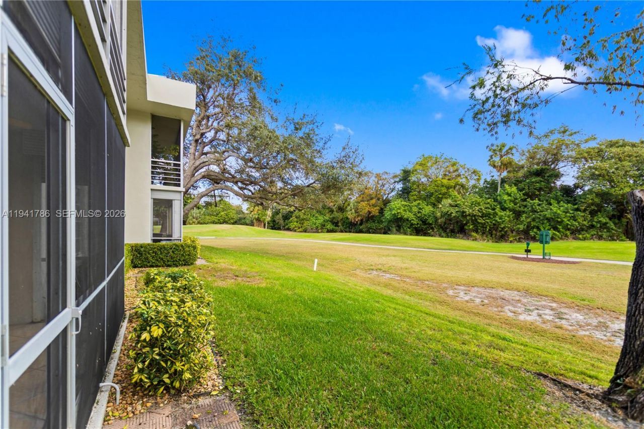 4007 N Cypress Dr, Unit 104, Pompano Beach, FL 33069 Photo