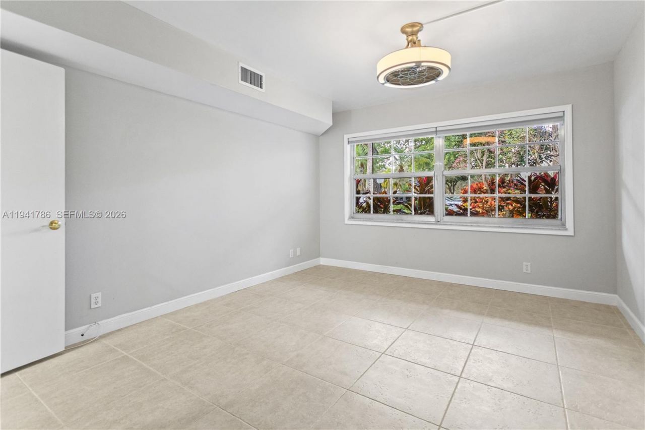 4007 N Cypress Dr, Unit 104, Pompano Beach, FL 33069 Photo
