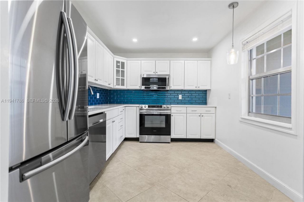 4007 N Cypress Dr, Unit 104, Pompano Beach, FL 33069 Photo