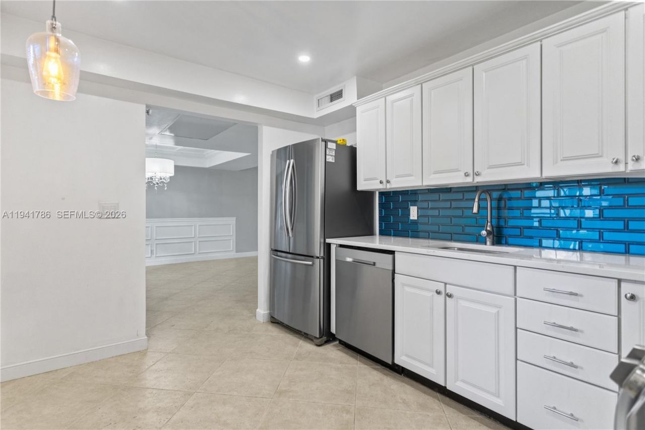 4007 N Cypress Dr, Unit 104, Pompano Beach, FL 33069 Photo