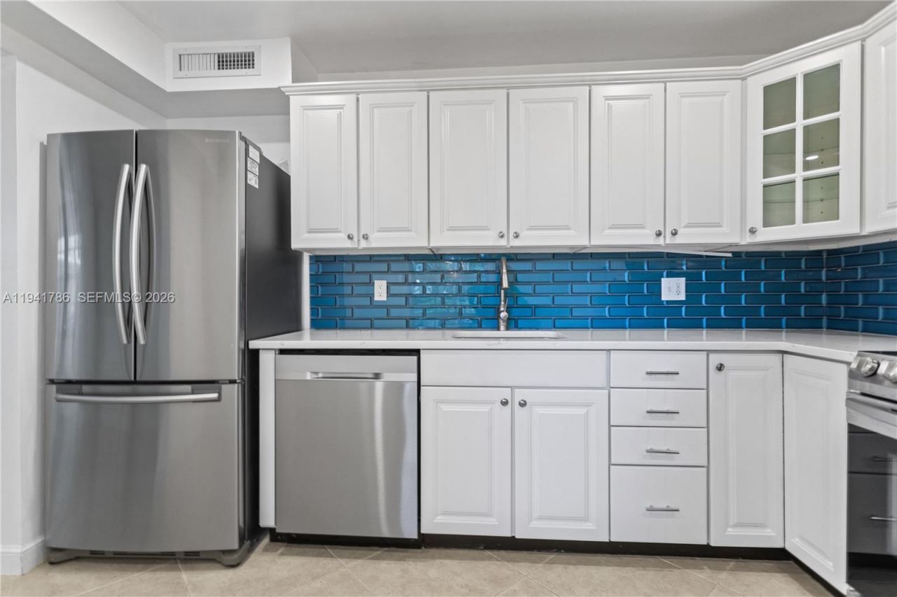 4007 N Cypress Dr, Unit 104, Pompano Beach, FL 33069 Photo