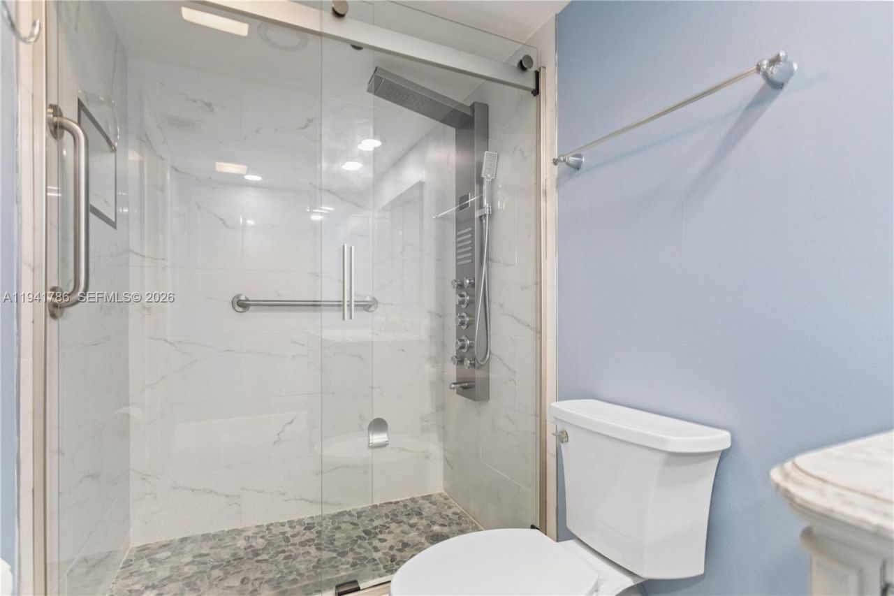 4007 N Cypress Dr, Unit 104, Pompano Beach, FL 33069 Photo