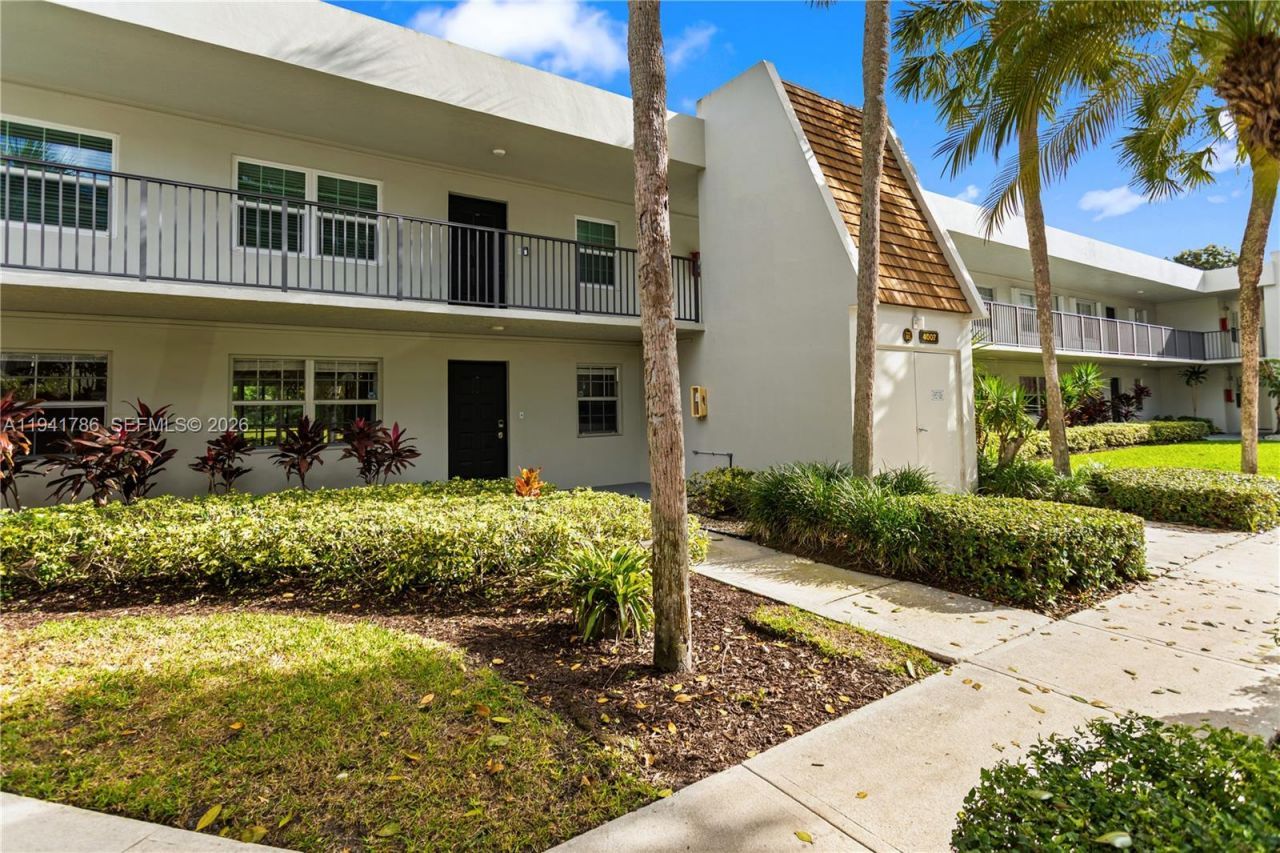 4007 N Cypress Dr, Unit 104, Pompano Beach, FL 33069 Photo