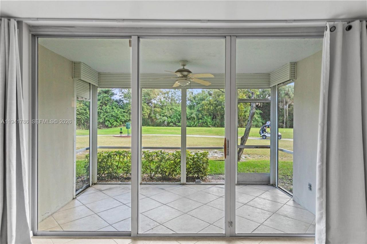 4007 N Cypress Dr, Unit 104, Pompano Beach, FL 33069 Photo