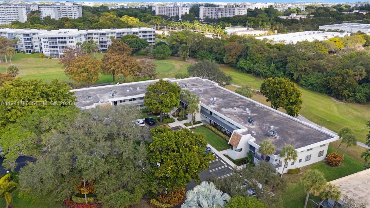 4007 N Cypress Dr, Unit 104, Pompano Beach, FL 33069 Photo