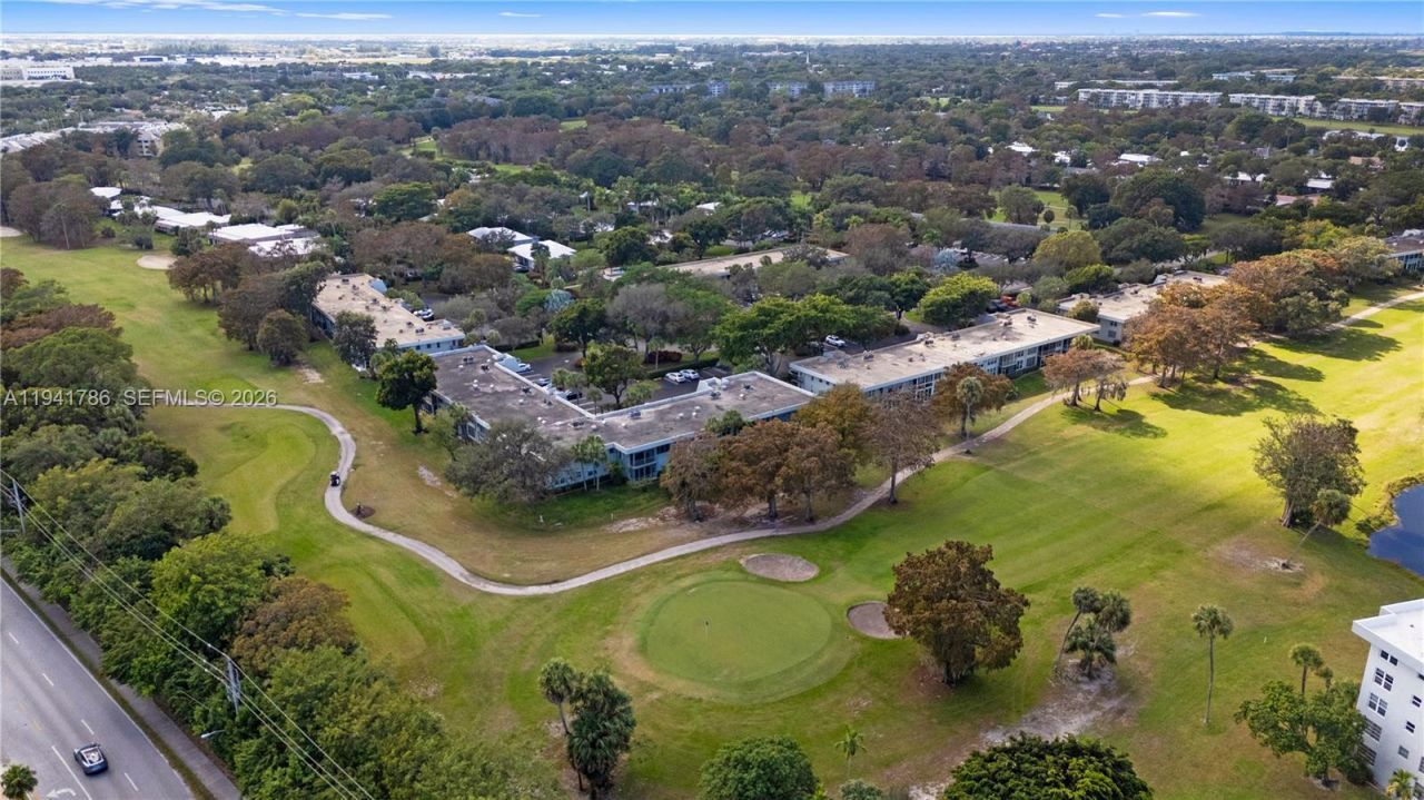 4007 N Cypress Dr, Unit 104, Pompano Beach, FL 33069 Photo