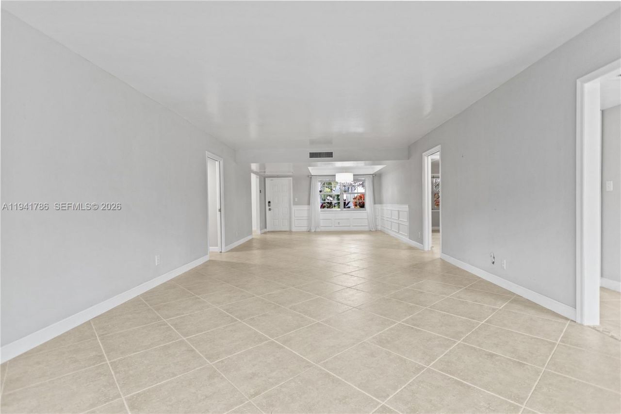4007 N Cypress Dr, Unit 104, Pompano Beach, FL 33069 Photo
