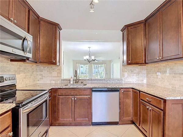 729 Landover CT, Unit 102, NAPLES, FL 34104