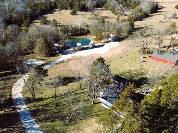 47 Hittridge Road, Eldon, MO 65026