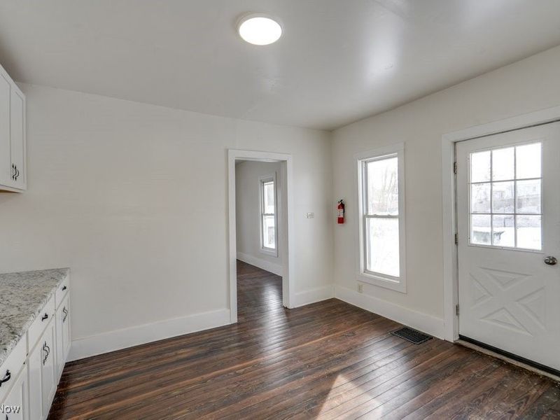 155 W Walnut Street, Wadsworth, OH 44281 Photo 19