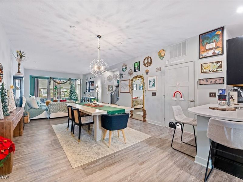 1631 Springer Court, Akron, OH 44313 Photo 10