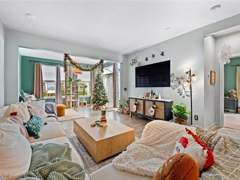 1631 Springer Court, Akron, OH 44313 Photo 13