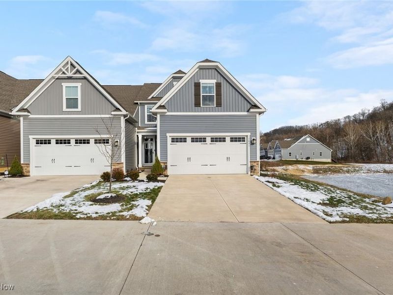 1631 Springer Court, Akron, OH 44313 Photo 2