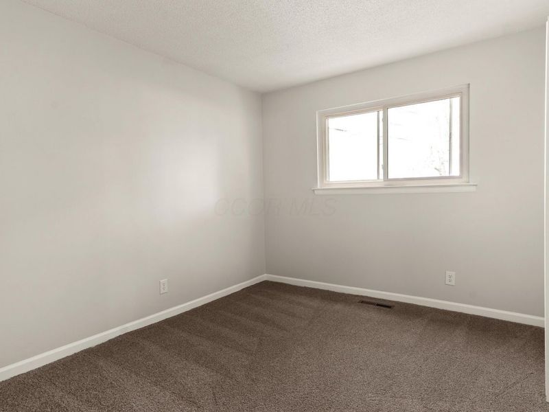 2608 Hubbell Road, Columbus, OH 43232 Photo 20