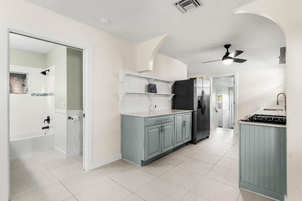 409 S M Street, Lake Worth Beach, FL 33460 Photo