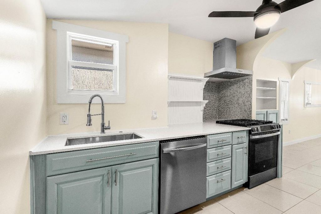 409 S M Street, Lake Worth Beach, FL 33460 Photo