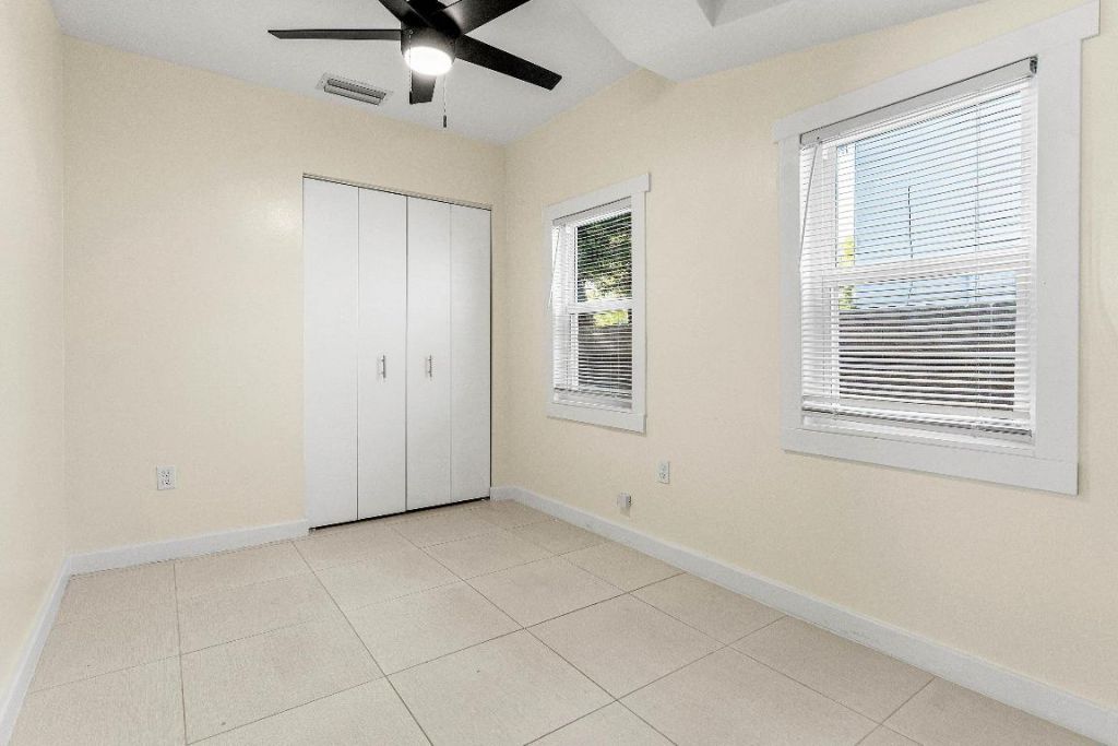 409 S M Street, Lake Worth Beach, FL 33460 Photo