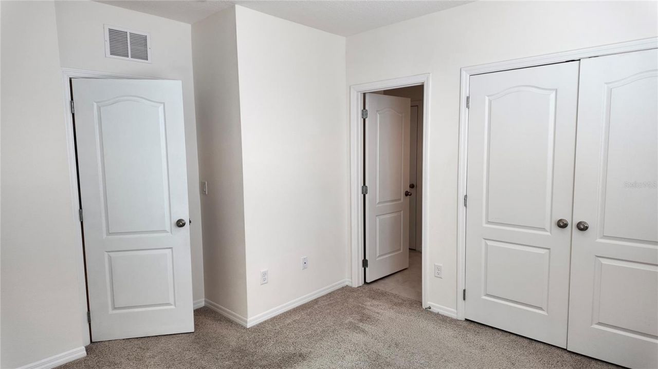 1241 Yellow Finch Drive, Davenport, FL 33837 Photo