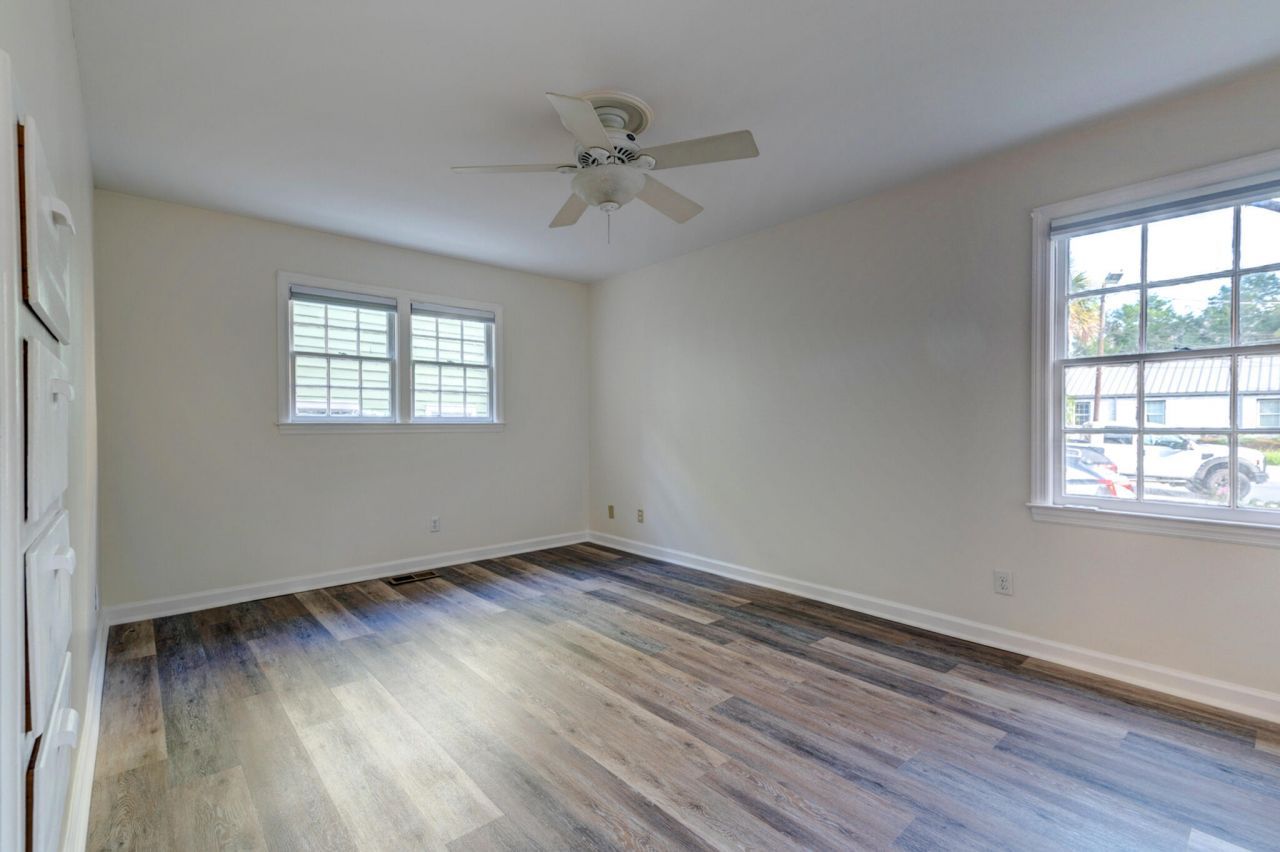 7 Doughty Street Photo 11