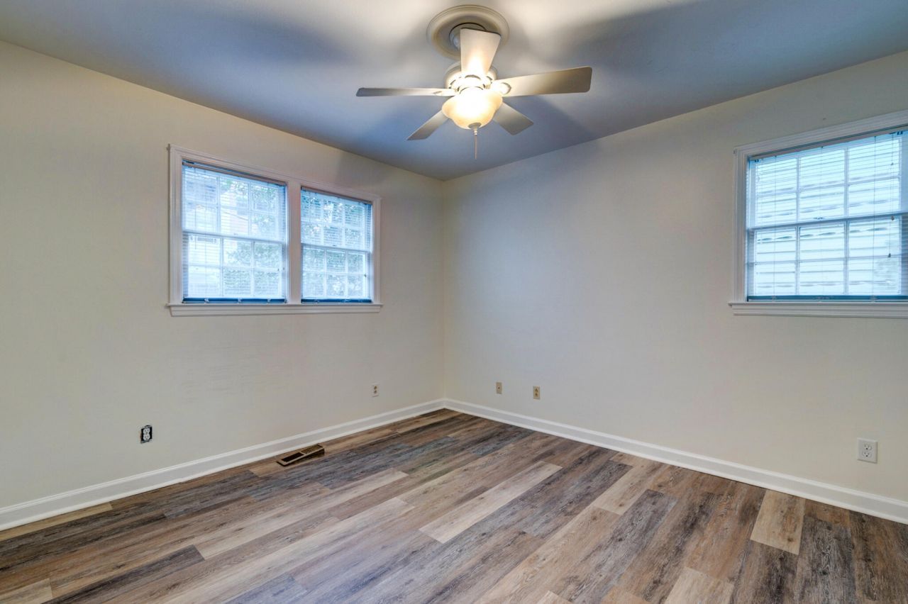 7 Doughty Street Photo 9