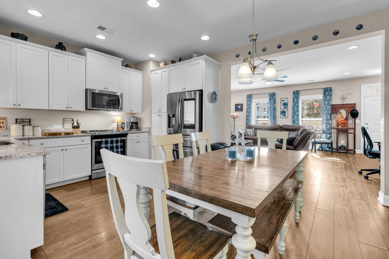 3452 Yarmouth Drive Photo 11