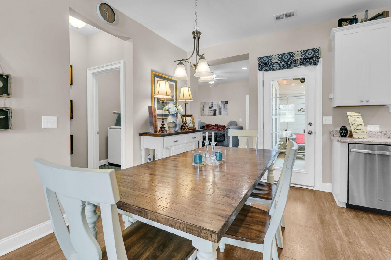 3452 Yarmouth Drive Photo 25