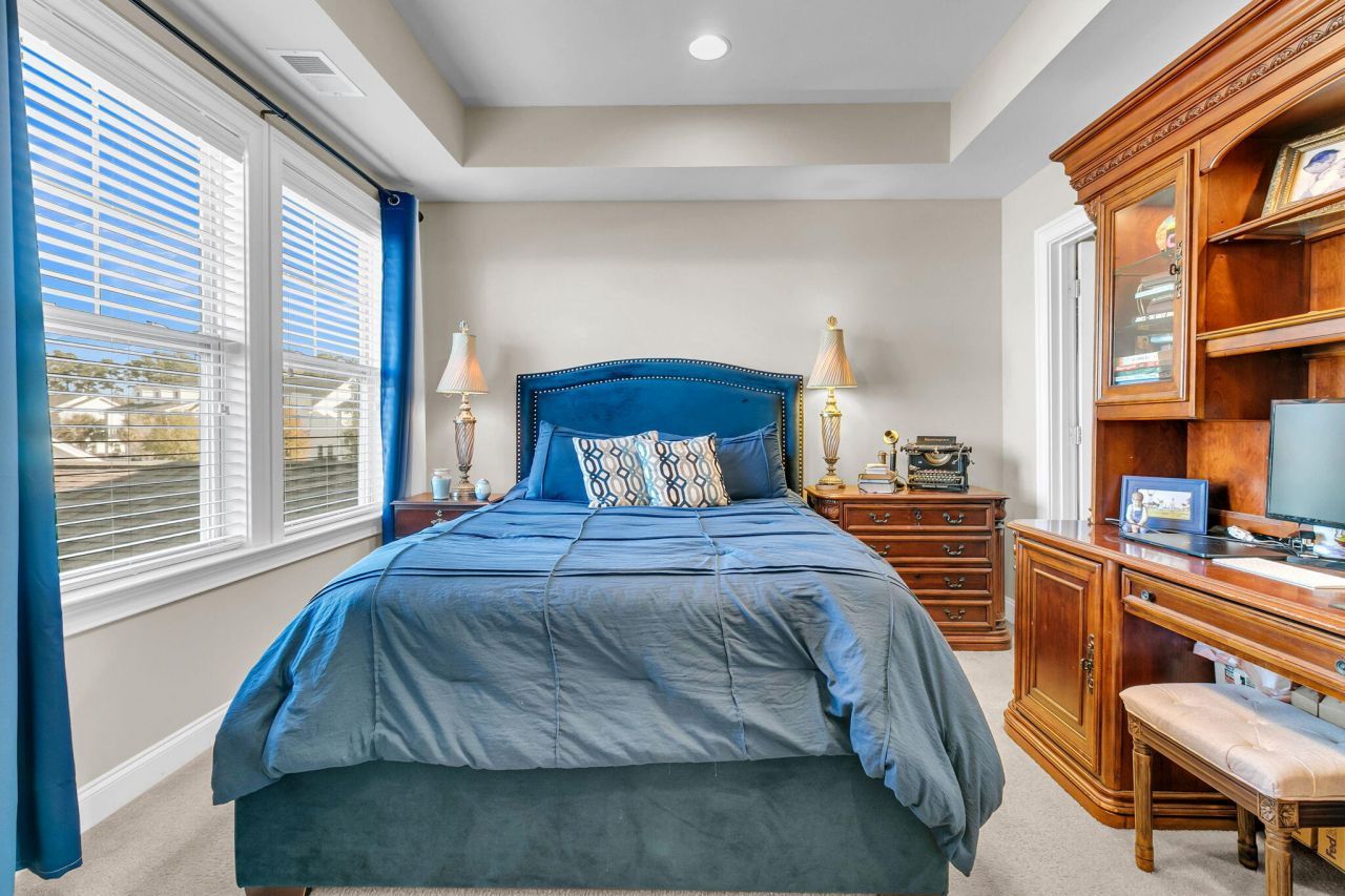 3452 Yarmouth Drive Photo 32