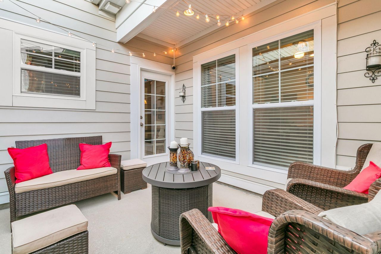 3452 Yarmouth Drive Photo 4