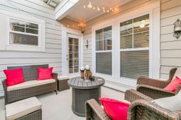 3452 Yarmouth Drive photo 4