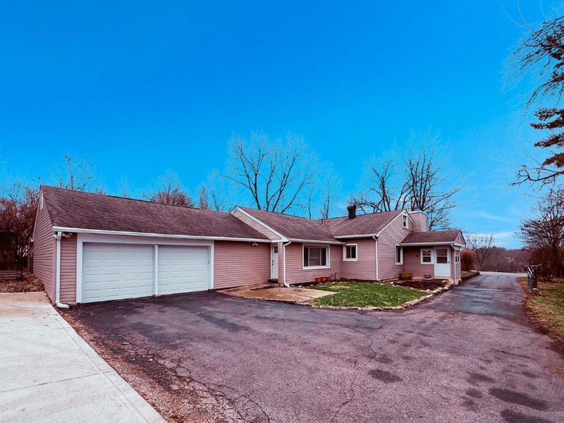 438 Grange Hall Road, Beavercreek, OH 45430 Photo 2