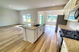 1542 Regal Fern Way photo 4