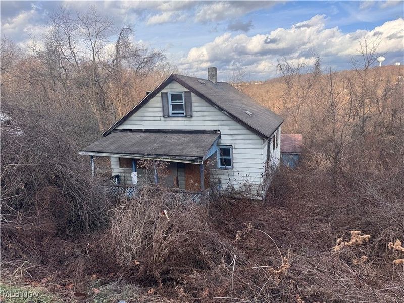 1332 Sunnyside Street, East Liverpool, OH 43920 Photo 1