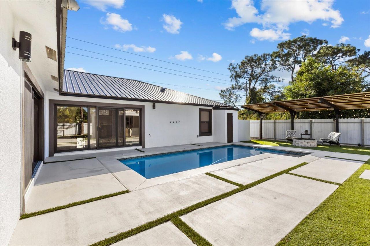 3450 SW Port Saint Lucie Boulevard, Port Saint Lucie, FL 34953 Photo