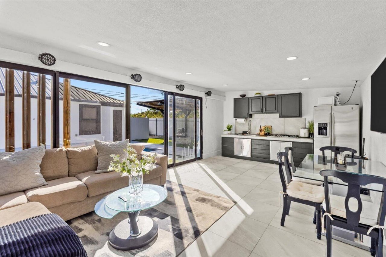 3450 SW Port Saint Lucie Boulevard, Port Saint Lucie, FL 34953 Photo