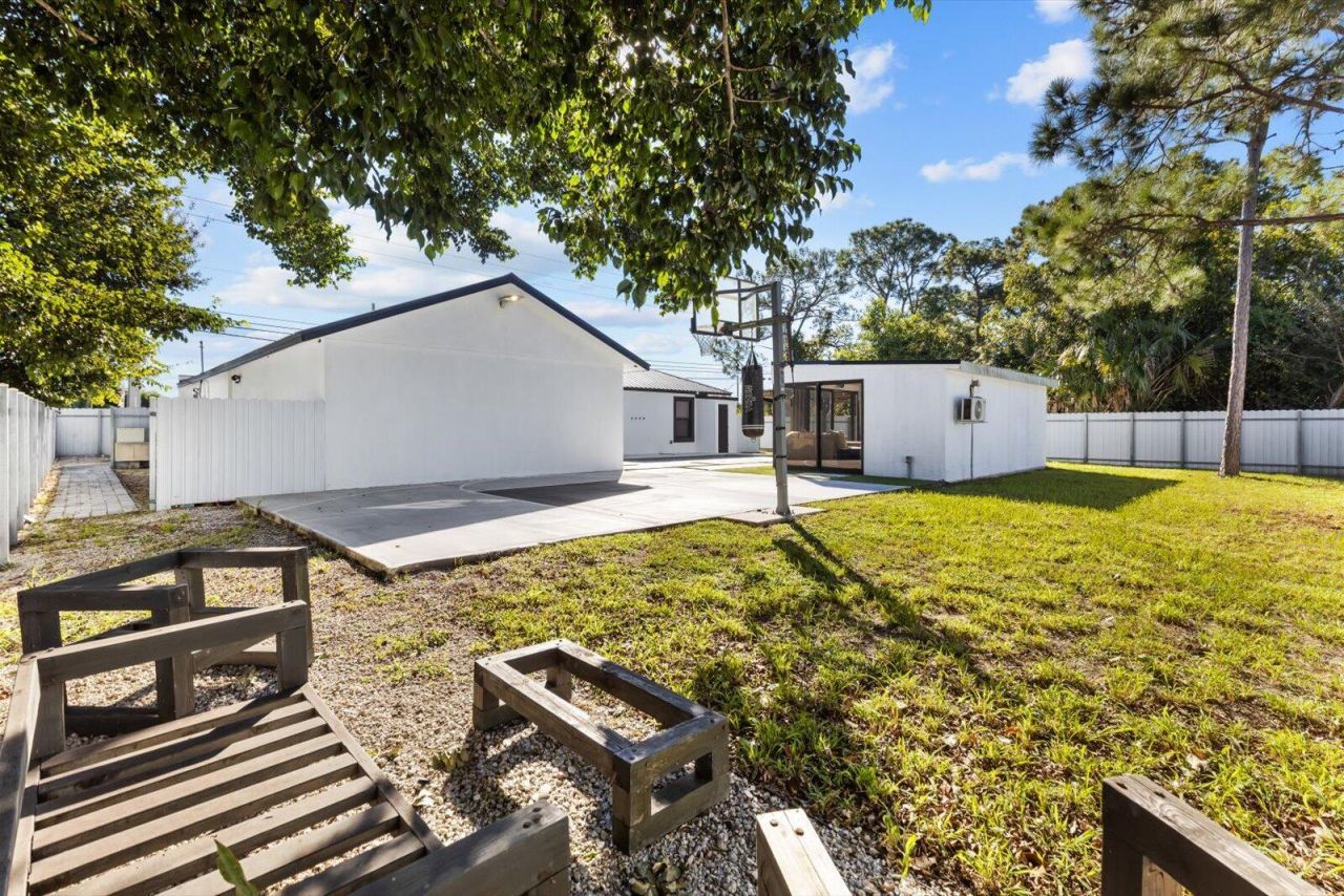 3450 SW Port Saint Lucie Boulevard, Port Saint Lucie, FL 34953 Photo