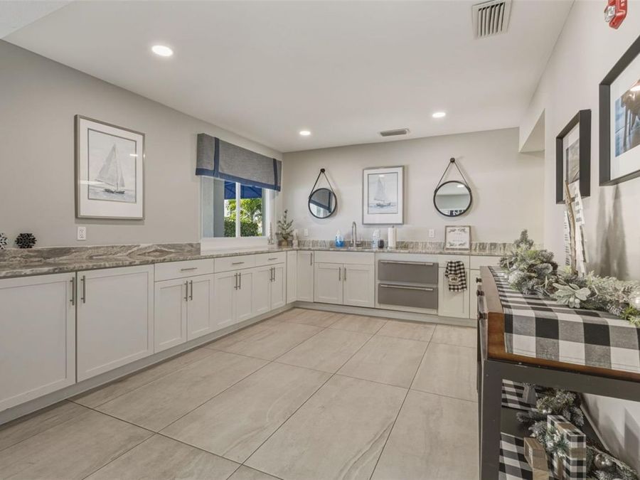 Property Image 73