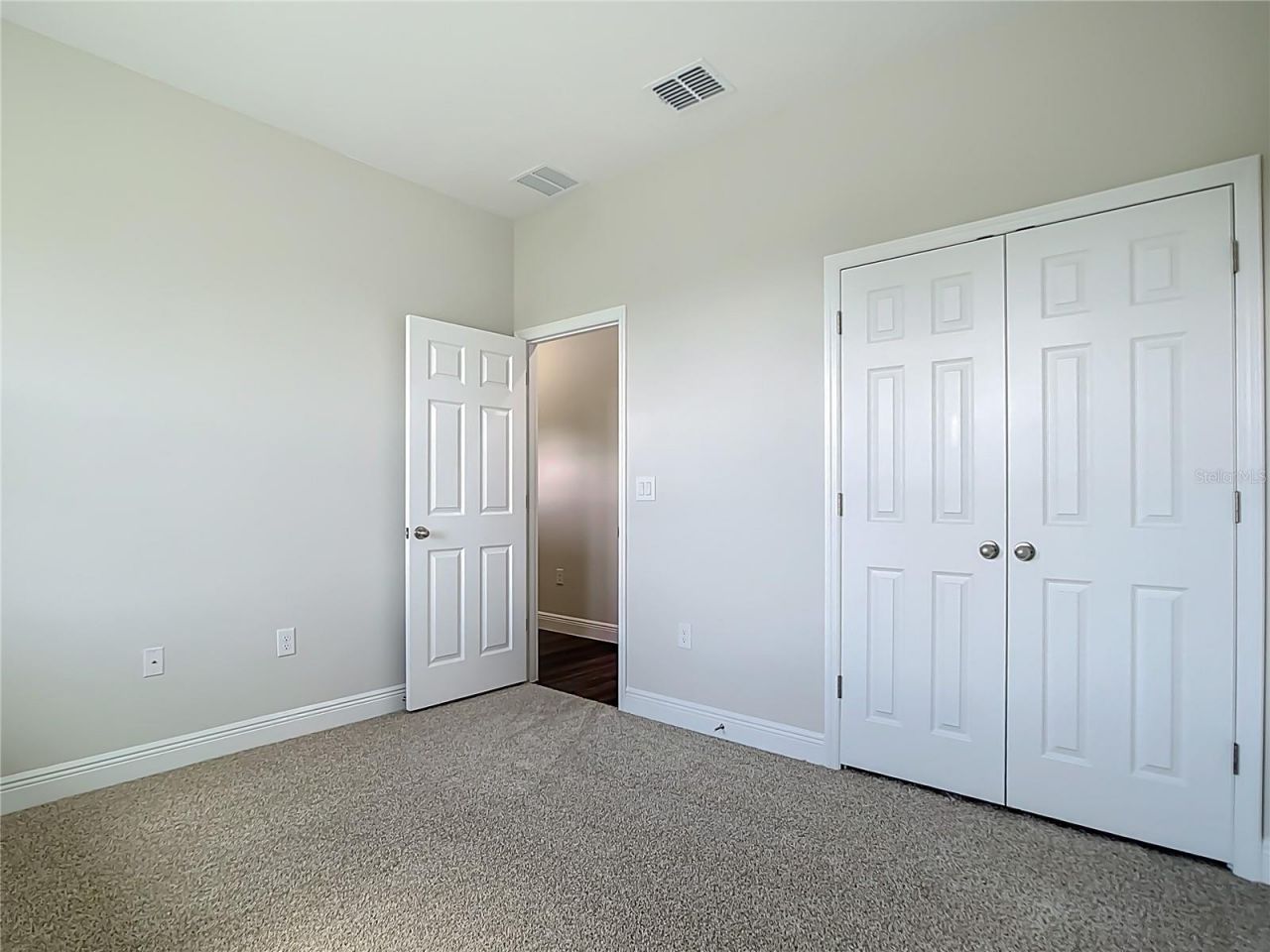 5131 S San Mateo Drive, North Port, FL 34288 Photo