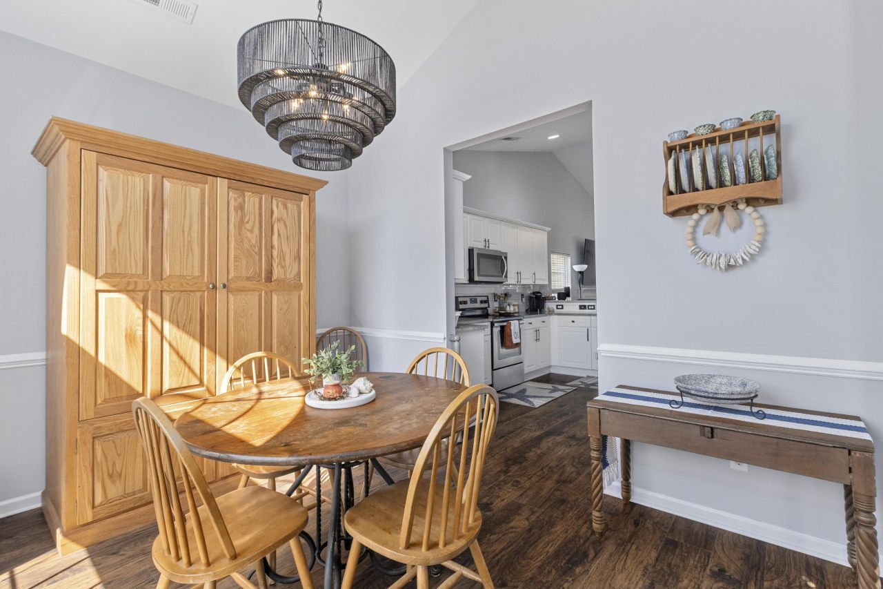 2794 August Road Photo 10