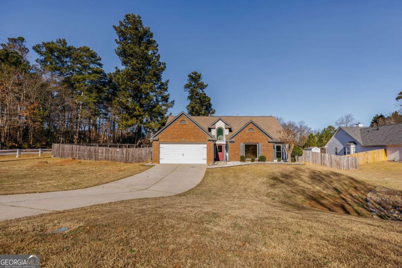 5790 Newberry Point Drive, Flowery Branch, GA 30542 Main Photo